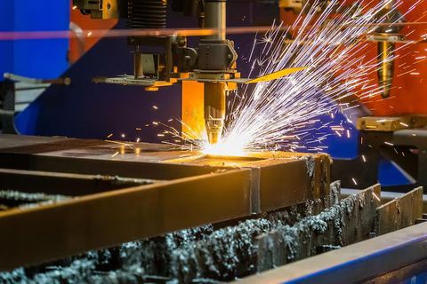 Plasma Cutting Machines Explained: Types, Benefits & Uses
